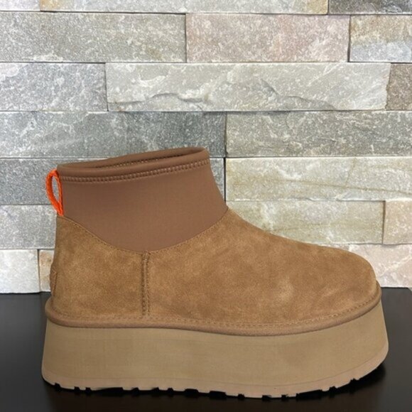 UGG Women's Classic Mini Dipper Puffer - Picture 8 of 8